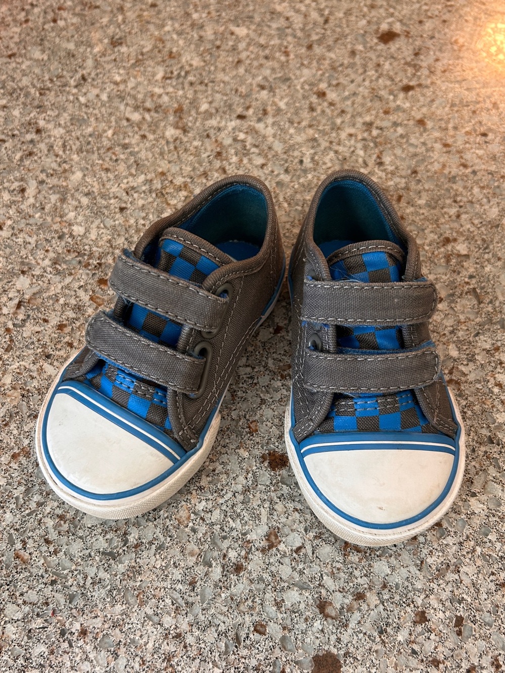 Vans size 5 toddler sneakers
